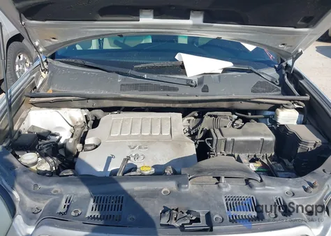 2010 Toyota Highlander Base V6 z USA, uszkodzony, nr VIN 5TDZK3EH4AS001359